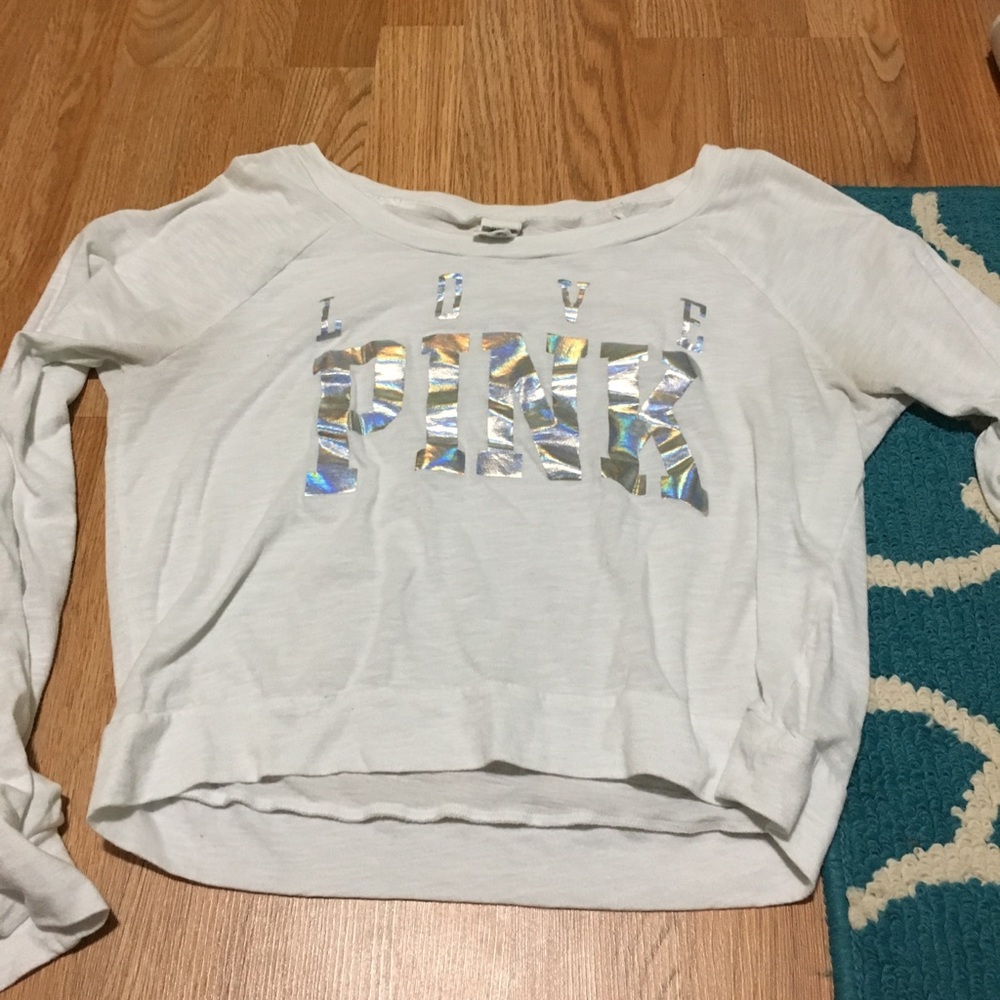 Victoria’s Secret Pink cropped long sleeve